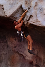 Cliffhanger - Poster (World) - 714x1071
