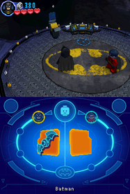 LEGO Batman 2: DC Super Heroes - Screenshot - Gameplay (World) - 256x384