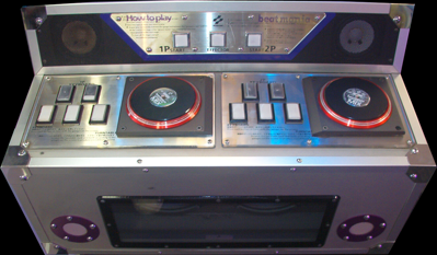 beatmania - Arcade - Control Panel (Japan) - 1000x584