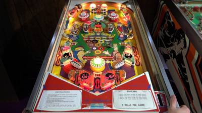 "8 Ball" - Screenshot - Gameplay (World) - 1280x720